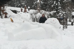 Do liegt da, da Schneemann