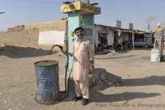 Franz-PFuisi_Film-Photography_Pakistan_2021_Tankstelle